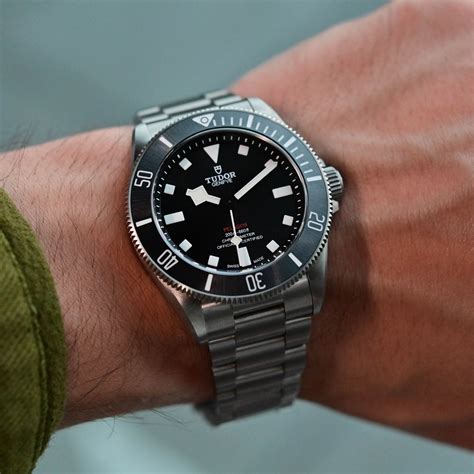 tudor pelagos 39 hands on|tudor pelagos 39 lug size.